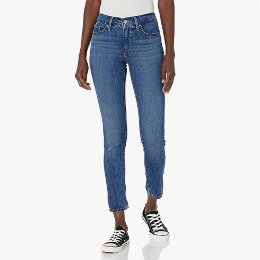 Levi’s slimming skinny